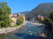 62 Dal Ponte di San Nicola (Ponte Vecchio) il Brembo con Passerella ciclopedonale 